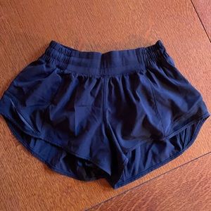 Lululemon Hotty Hot Black Shorts